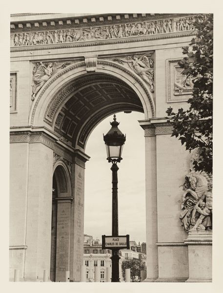 Lamp and Arc de Triomphe