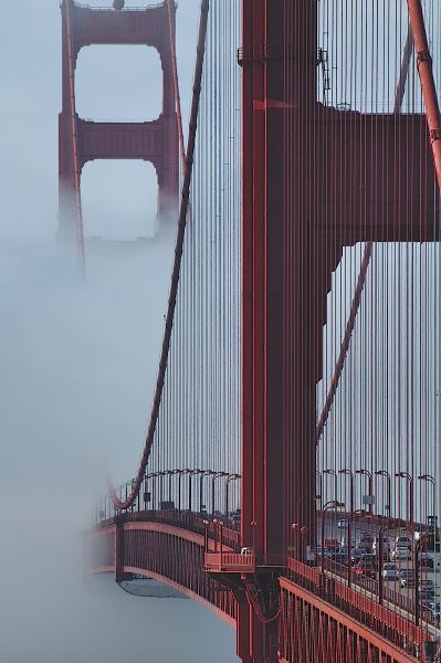 Golden Gate Bridge