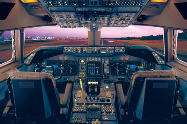 Airplane Boeing 747-400 Flight Deck